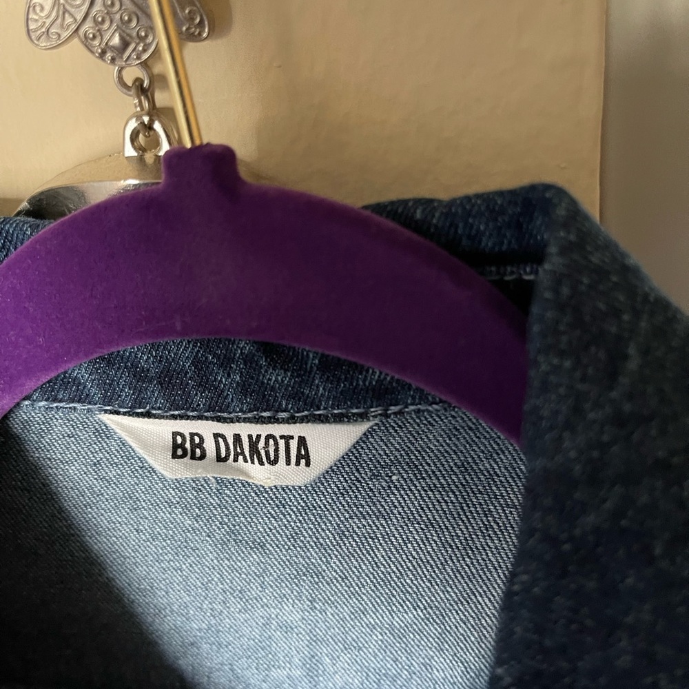 Jacket - Picture 5 of 5